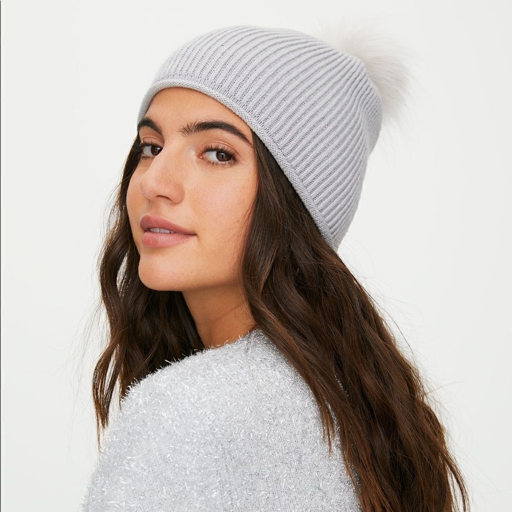 ⭐️HOST PICK⭐️ Main Character Grey Elana Beanie